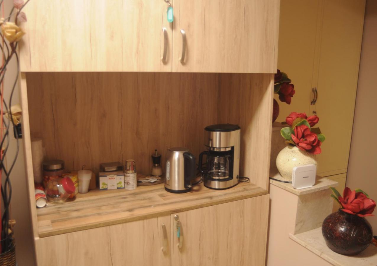 Bliri Myslym Shyri Apartment Тирана Екстериор снимка