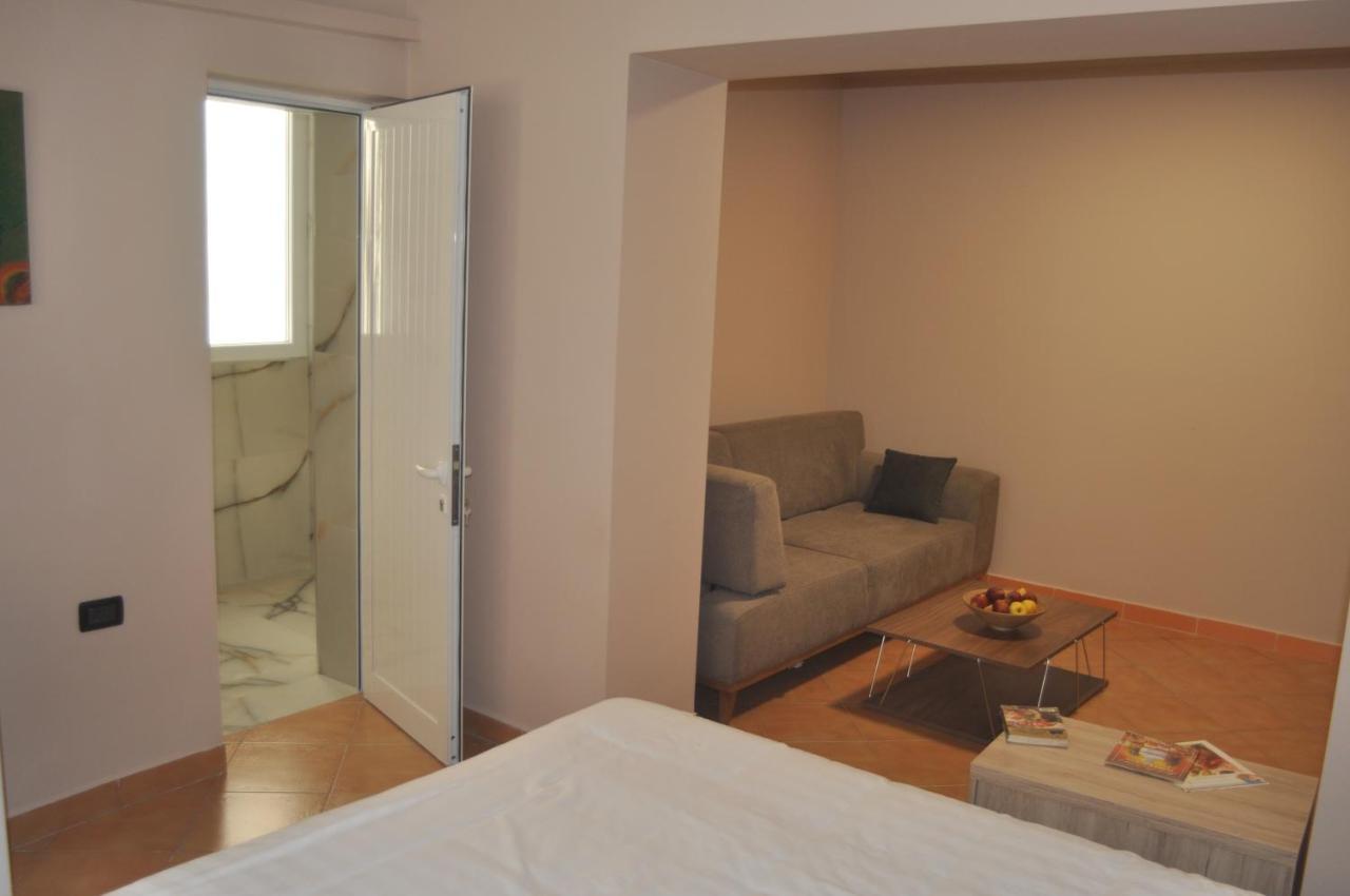 Bliri Myslym Shyri Apartment Тирана Екстериор снимка