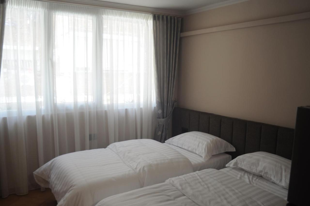 Bliri Myslym Shyri Apartment Тирана Екстериор снимка
