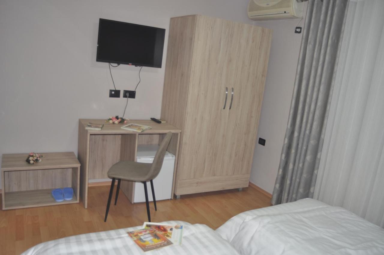 Bliri Myslym Shyri Apartment Тирана Екстериор снимка